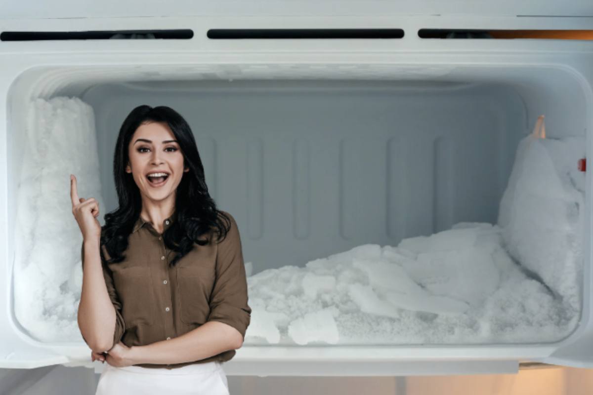 Invece di pensare subito a una sostituzione costosa, esiste un metodo pratico e veloce per intervenire e risolvere il problema del freezer pieno di ghiaccio in pochi minuti.