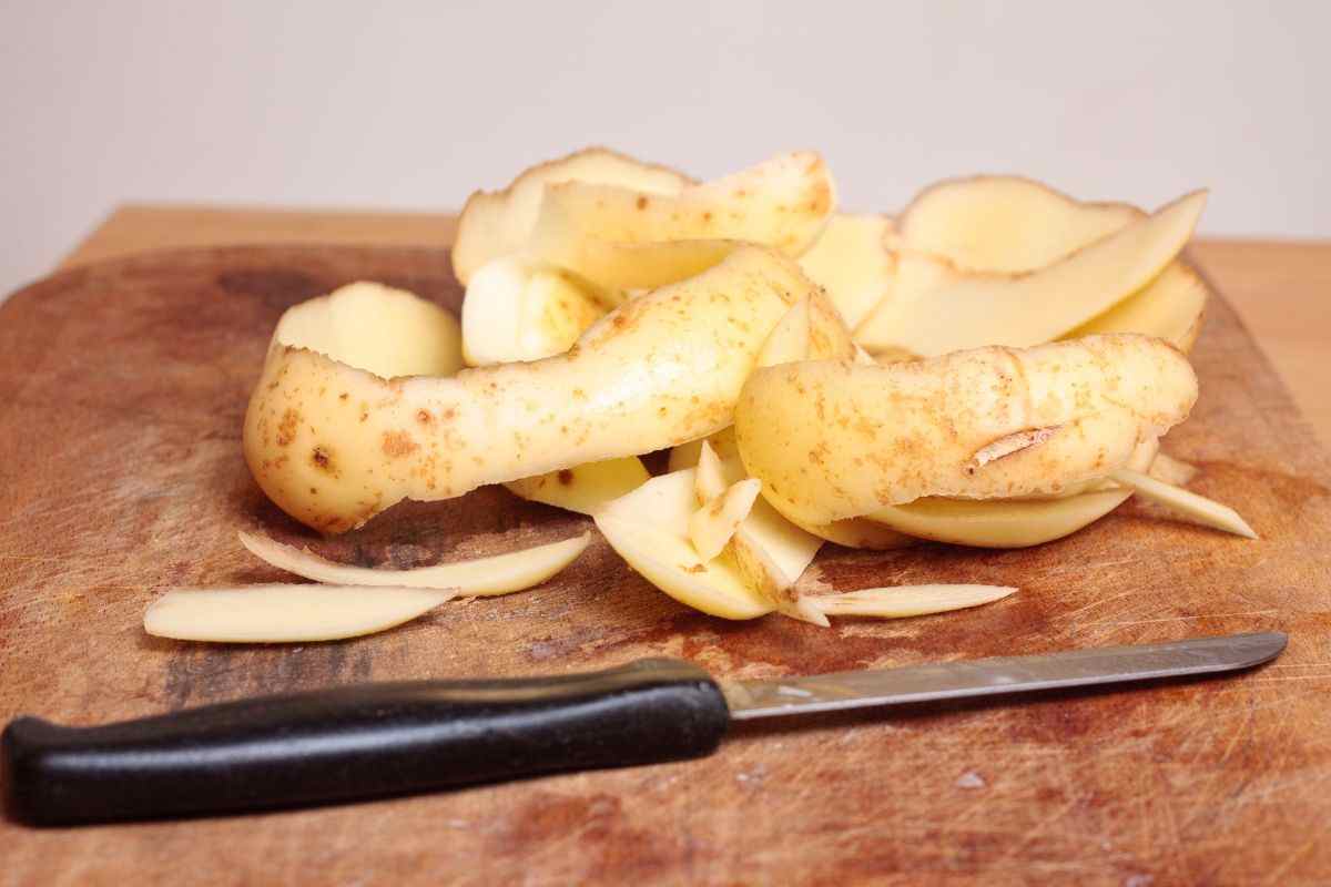 bucce di patate: risparmio e zero sprechi