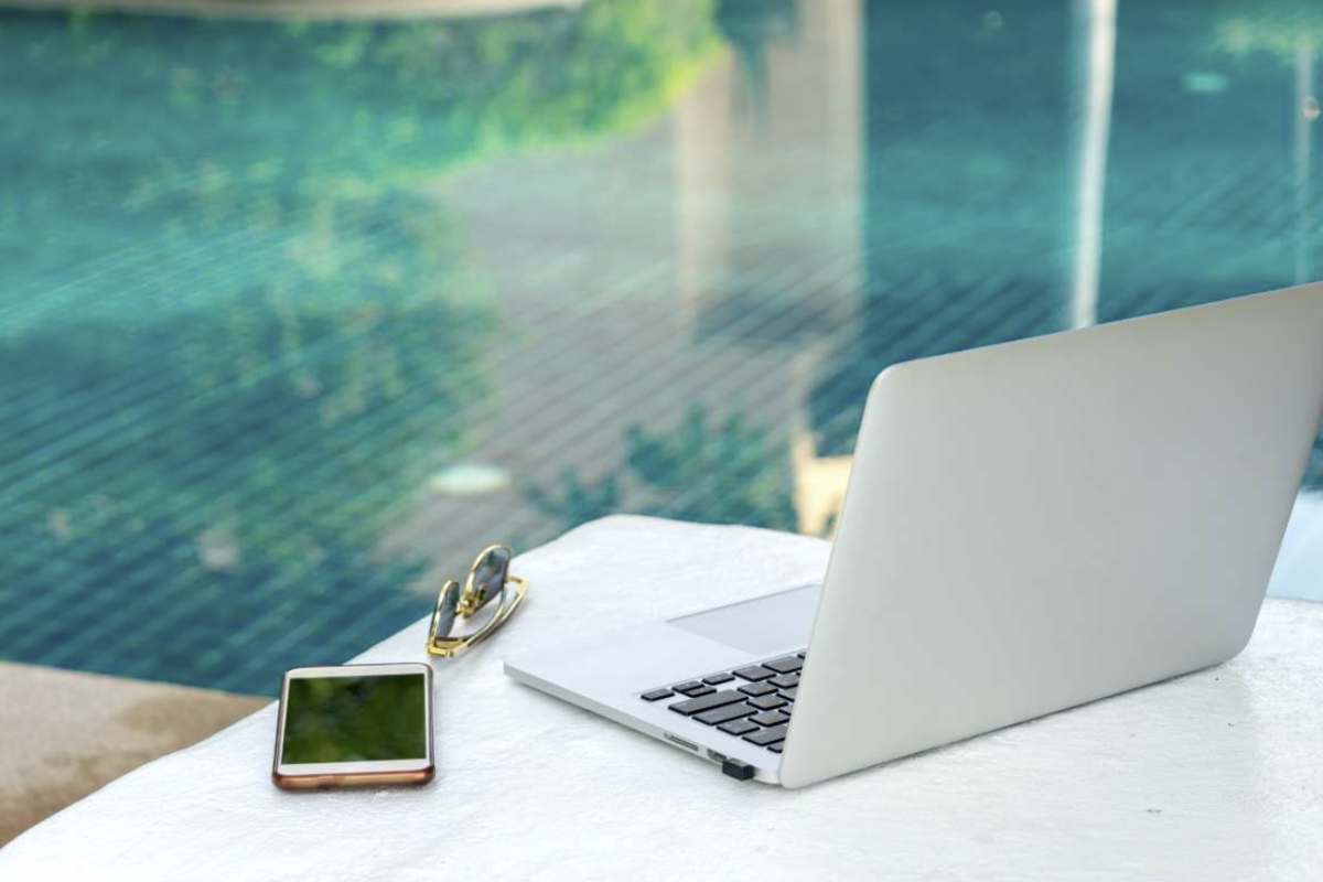 smartphone cosa fare se cade acqua